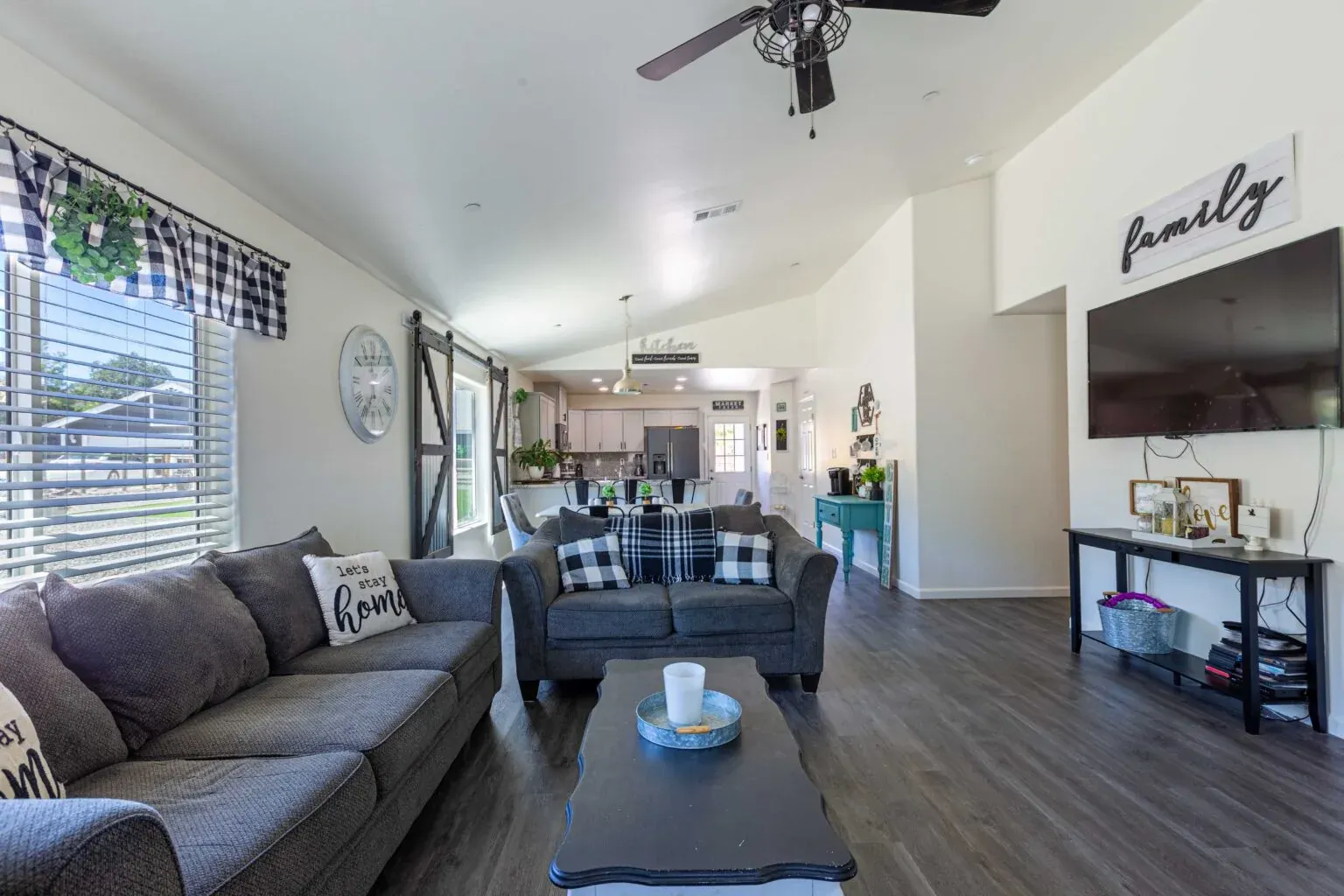 Tranquil Oasis: Living room